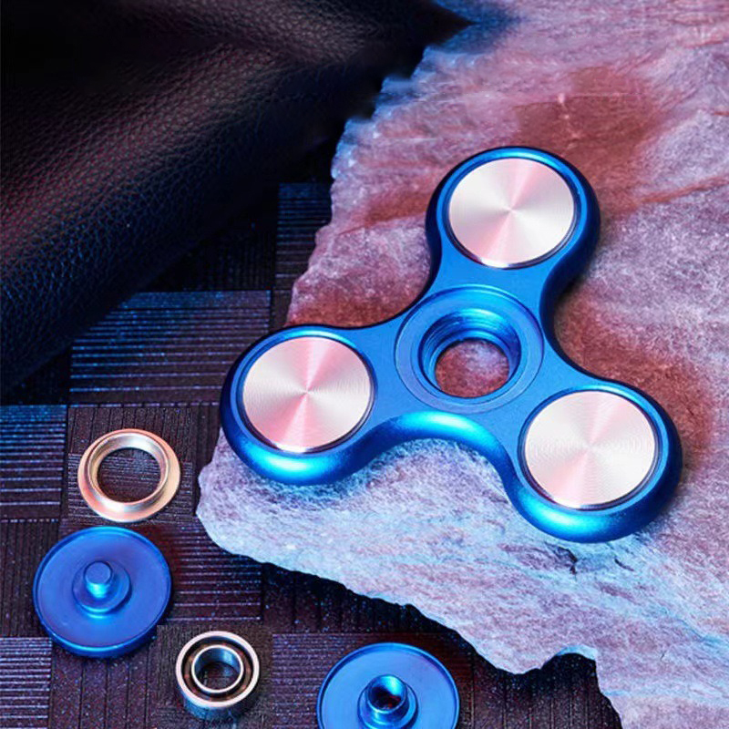 سبينر فيدجت معدني من سبيكة الأ - مراجعة Fidget Spinner Bearing وسعره